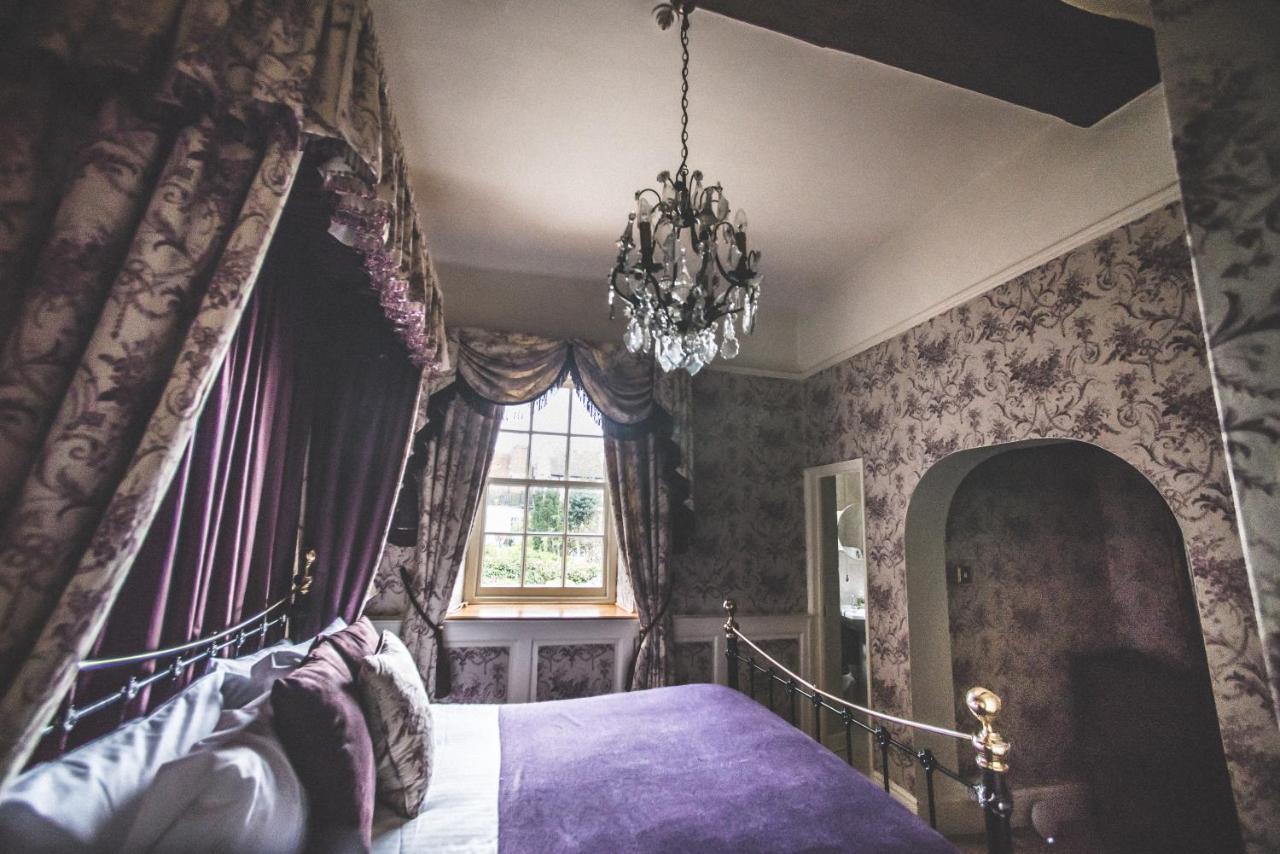 Jeakes House Bed & Breakfast Rye Exterior photo The bedroom of the 18th-century house